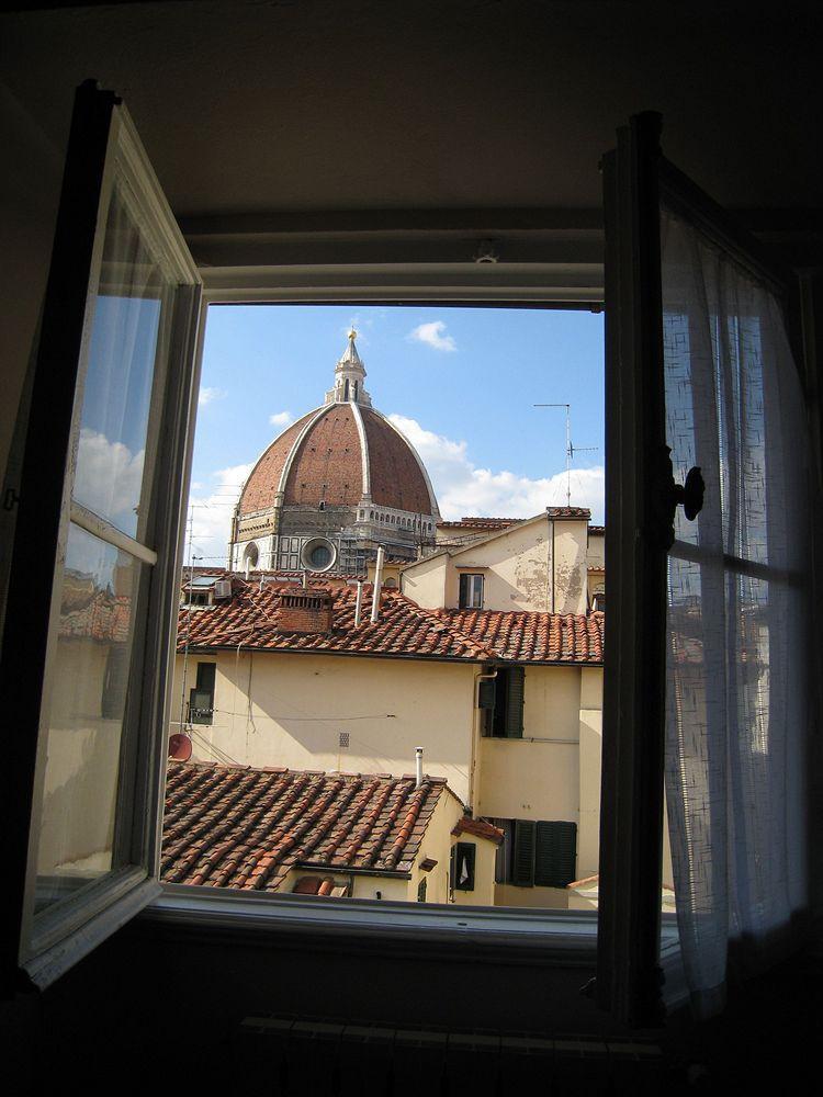 Hotel Sani Tourist House Florencia Exterior foto