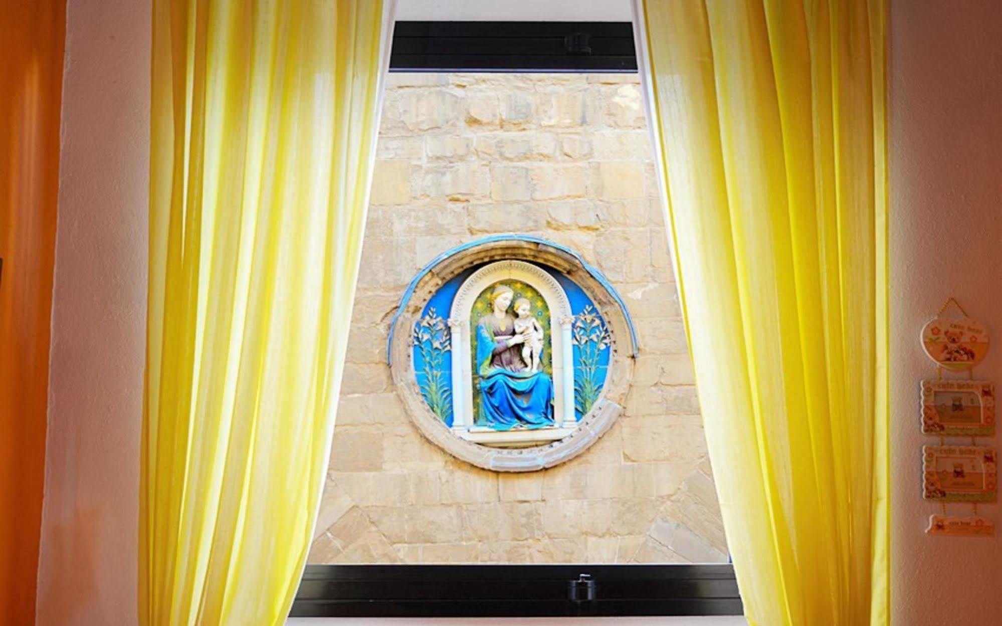 Hotel Sani Tourist House Florencia Exterior foto