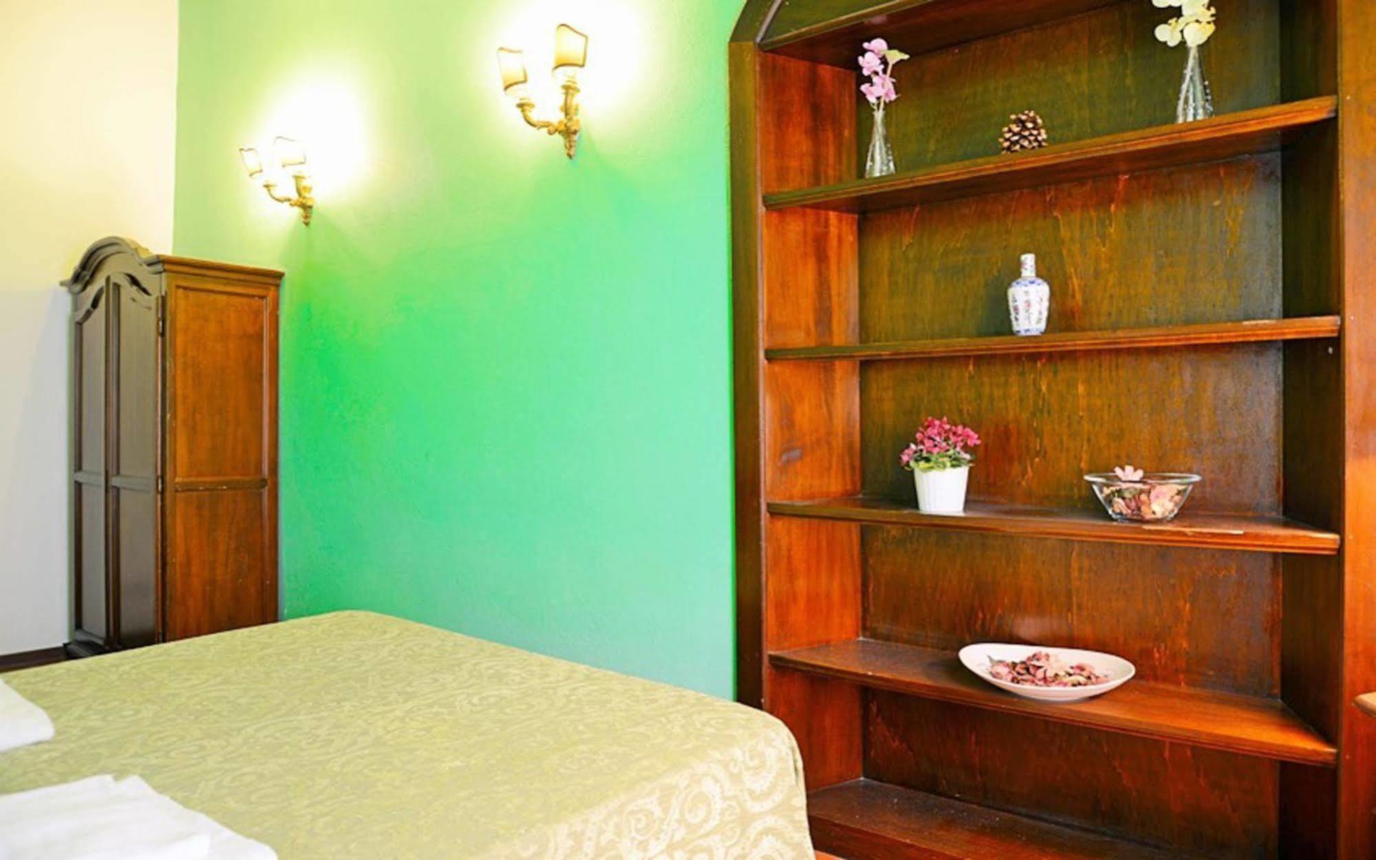 Hotel Sani Tourist House Florencia Exterior foto