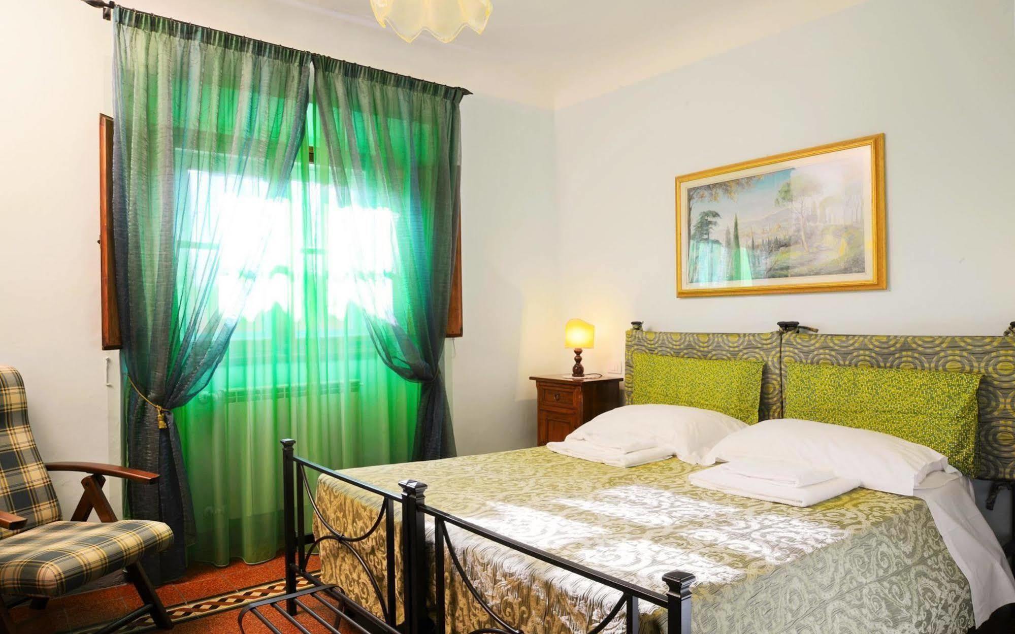 Hotel Sani Tourist House Florencia Exterior foto