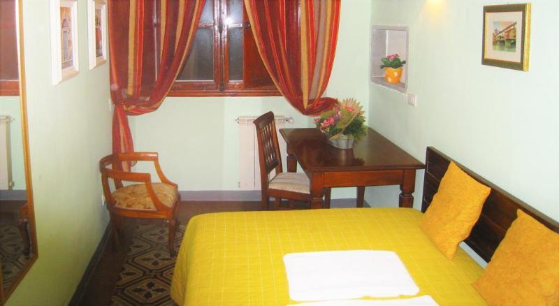 Hotel Sani Tourist House Florencia Exterior foto