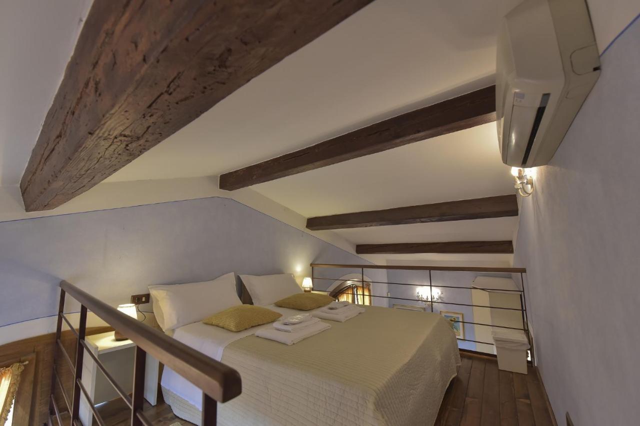 Hotel Sani Tourist House Florencia Exterior foto